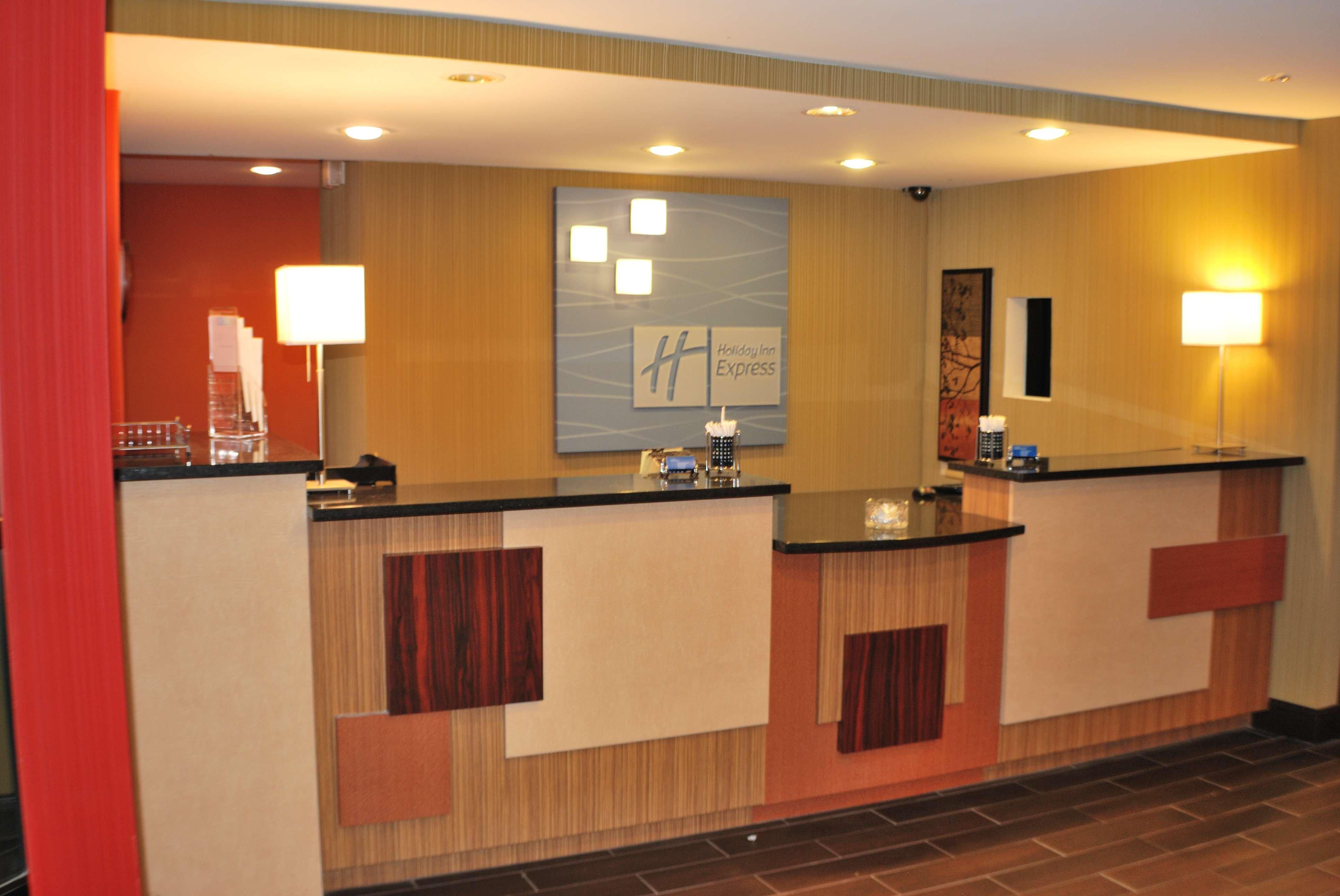 Holiday Inn Express Nashville W-I40 By Ihg Экстерьер фото