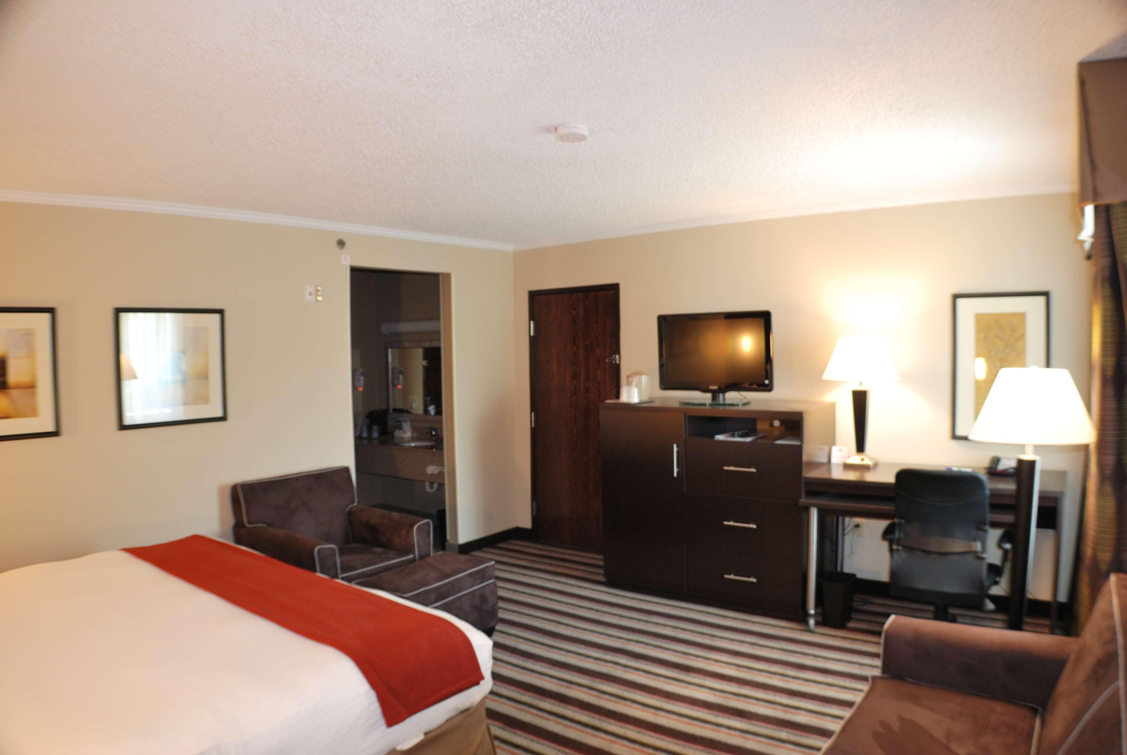Holiday Inn Express Nashville W-I40 By Ihg Экстерьер фото