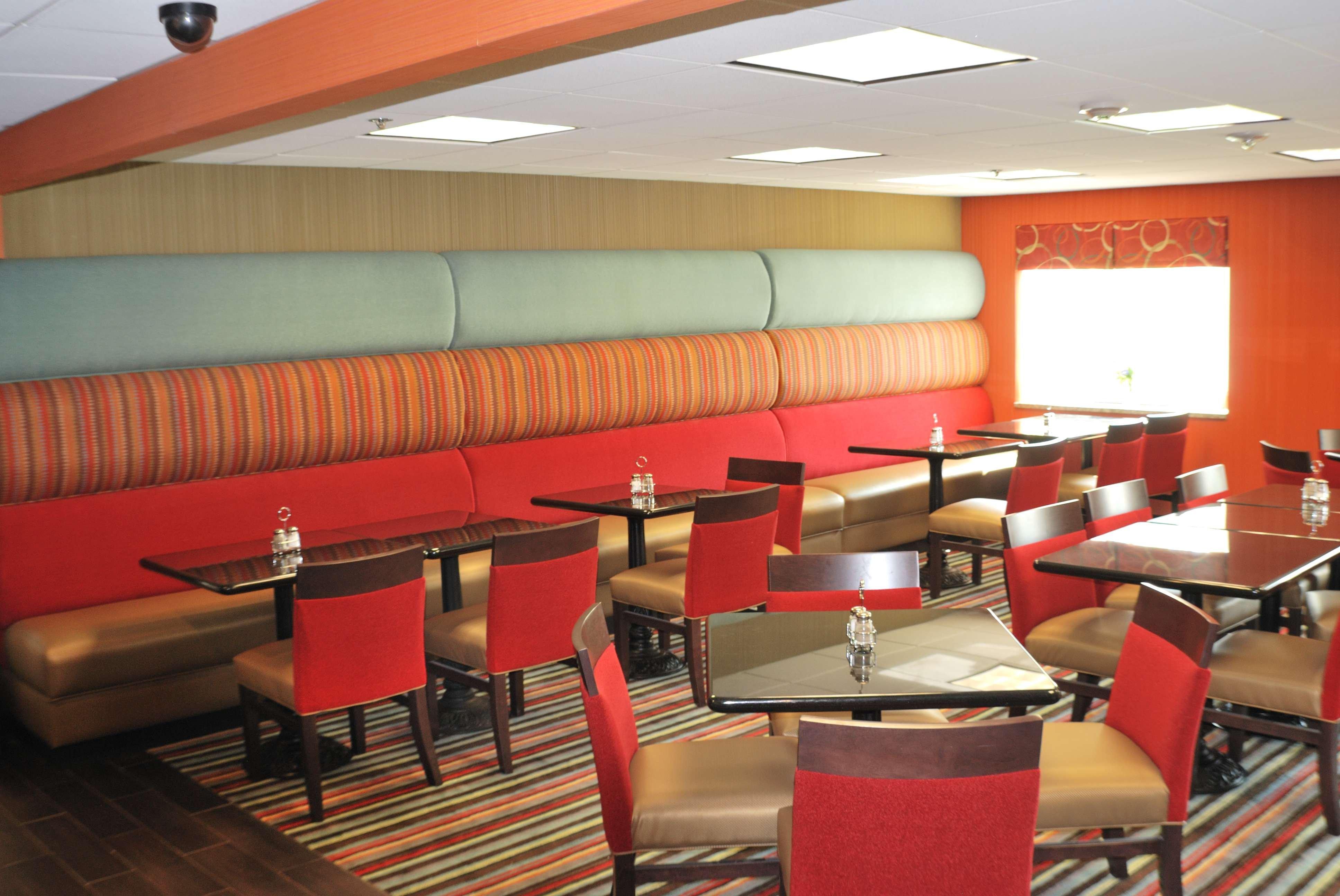 Holiday Inn Express Nashville W-I40 By Ihg Экстерьер фото